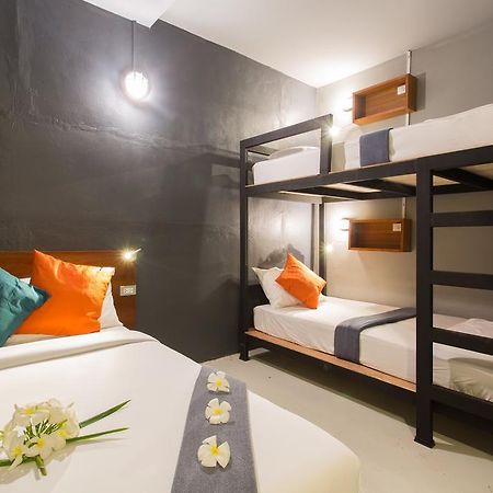 קראבי Holiday Station Hostel מראה חיצוני תמונה