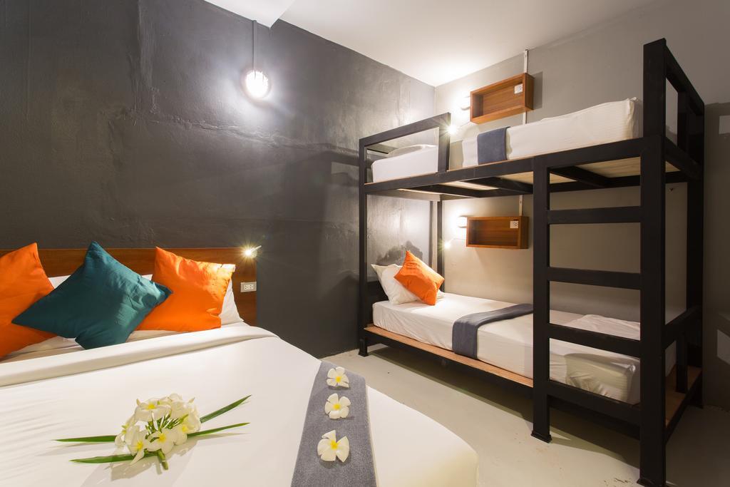 קראבי Holiday Station Hostel מראה חיצוני תמונה