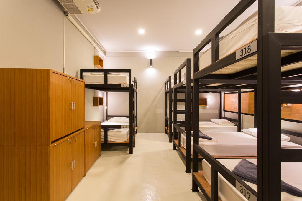 קראבי Holiday Station Hostel מראה חיצוני תמונה